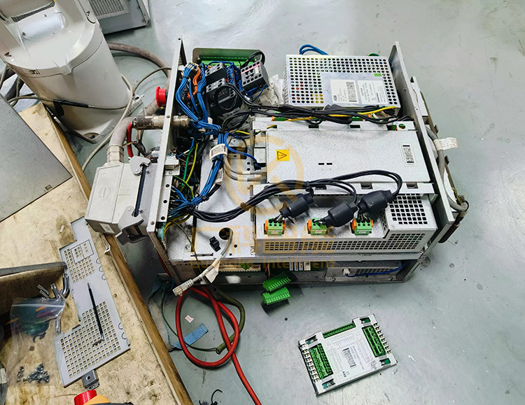 ABB緊湊型控制器IRC5 Compact ABB緊湊型控制器IRC5 Compact